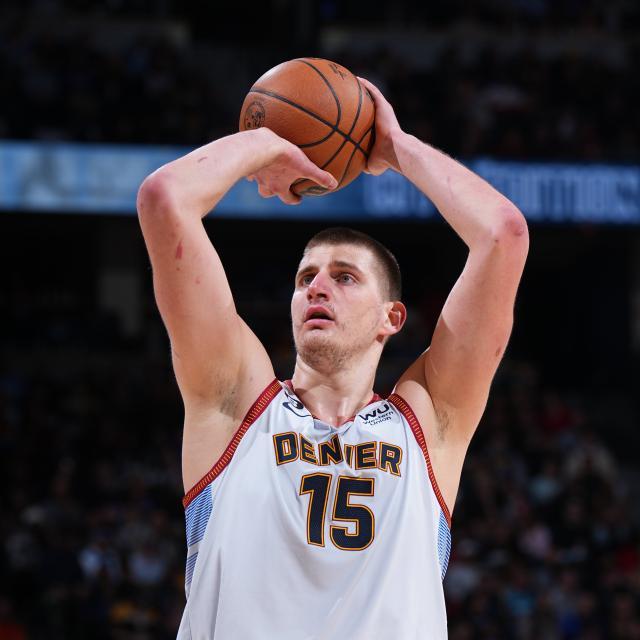 开云智能服务-40分27篮板10助攻！约基奇轰出上古神兽数据